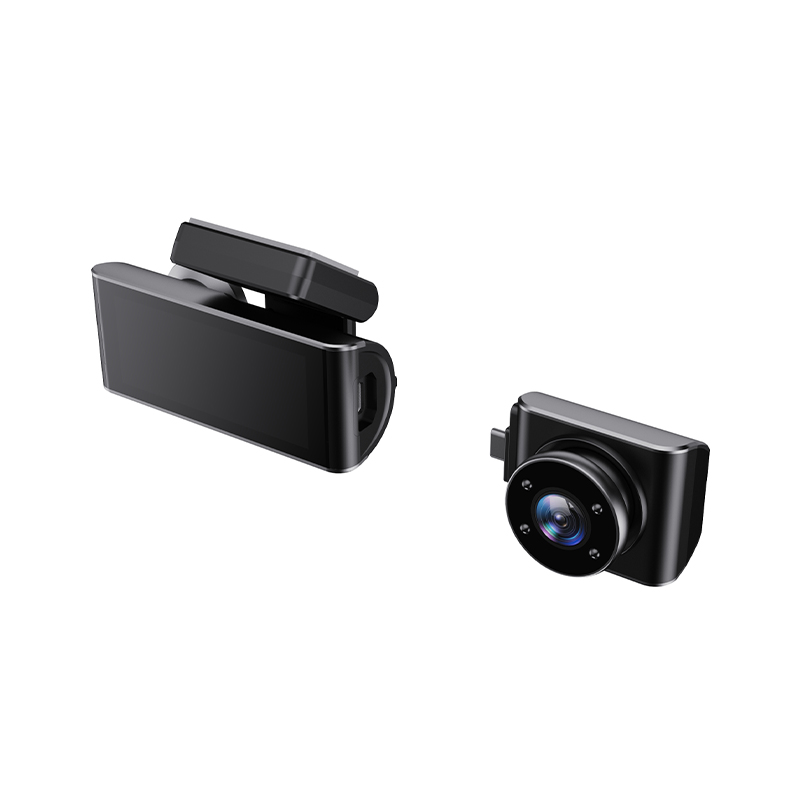 How does the type of image sensor of a car dash cam affect image clarity, night vision, and motion capture capabilities?